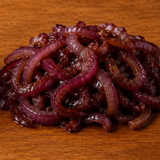 Slow-caramelised red onions